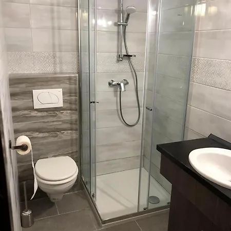 Feco Apartmanhaz Daire *