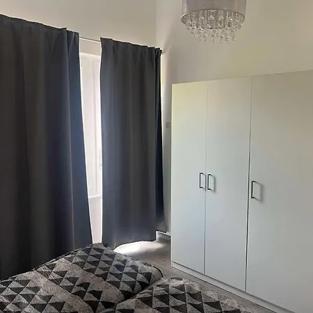 Feco Apartmanhaz Daire