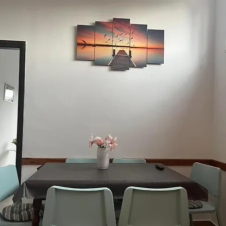 Feco Apartmanhaz Lägenhet *