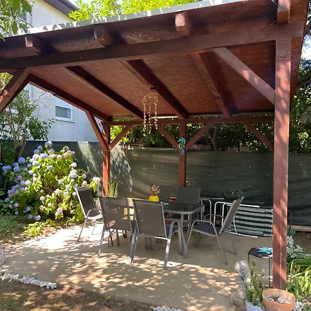 Feco Apartmanhaz Balatonboglár